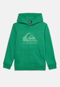 Unselected, dark green