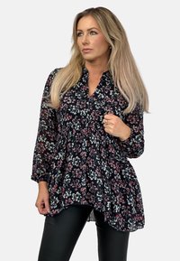 Niewybrane, flowers navy blue