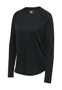 Schwarzer Pullover mit langen Ärmeln und Rundhalsausschnitt, mit einem subtilen strukturierten Muster und kleinem Logo auf der oberen Brust.