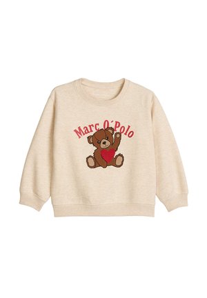 Beżowa bluza dziecięca z misiem trzymającym czerwone serce i czerwonym tekstem "Marc O'Polo" nad misiem.