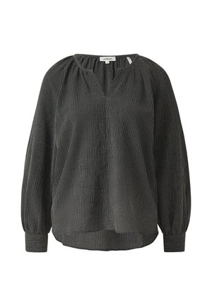 Zwarte textuur blouse met ballonmouwen, V-hals en gerimpelde details op de schouders. De stof lijkt lichtgewicht en vloeiend.