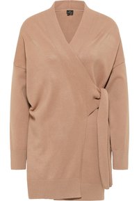 Cardigan avvolgente beige realizzato in morbido materiale a maglia. Presenta un profondo scollo a V, maniche lunghe e una chiusura legata in vita con polsini a coste.