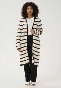Thumbnail Image 2