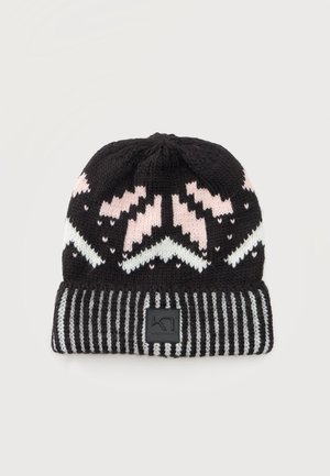 Gorro de punto negro con patrón geométrico en rosa y blanco y borde doblado a rayas que presenta un pequeño parche de logo negro cuadrado.