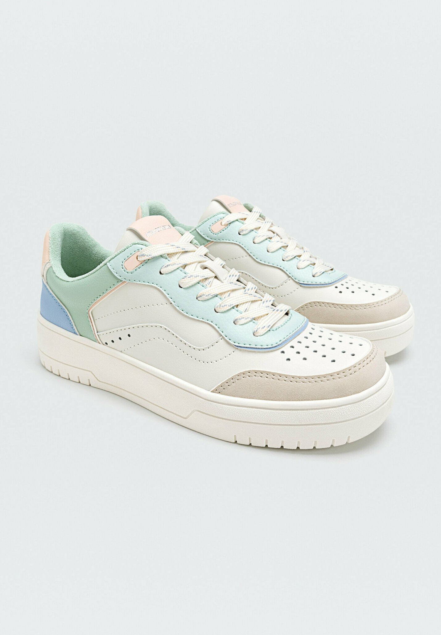 stradivarius platform trainers