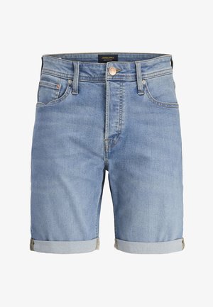 T-shirt in cotone blu navy con maniche corte e scollatura rotonda, caratterizzata da un logo stampato e testo. Abbinata a pantaloni corti in denim blu chiaro.