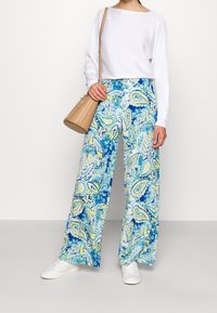 Lauren Ralph Lauren Svetr - white