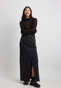 NA-KD Jumper - black