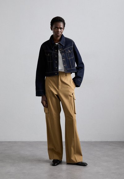 Victoria Beckham CROPPED JACKET - Jakna iz džinsa - dark indigo rinse