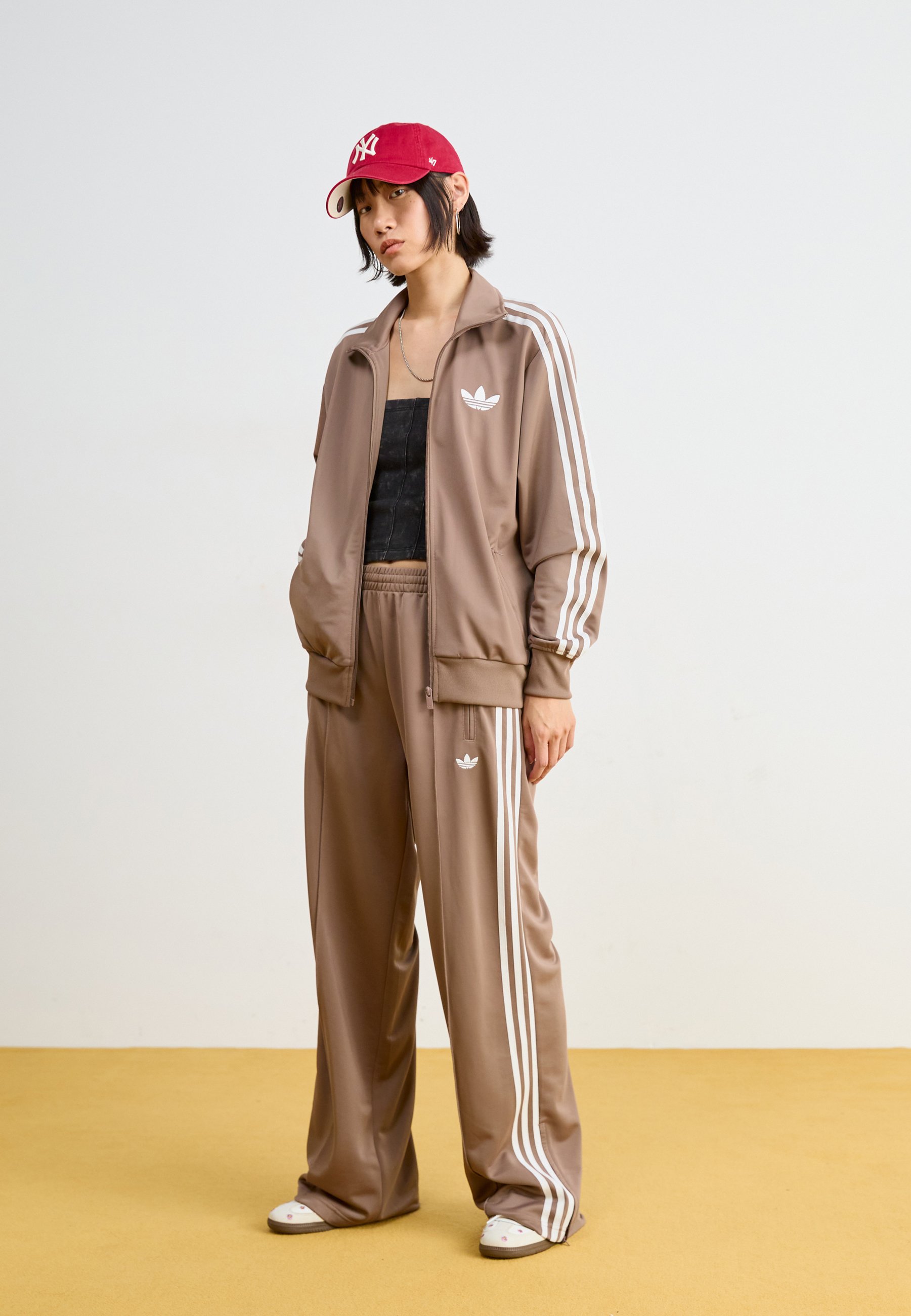 adidas Originals FIREBIRD TT - Bluză de trening - trace brown/maro