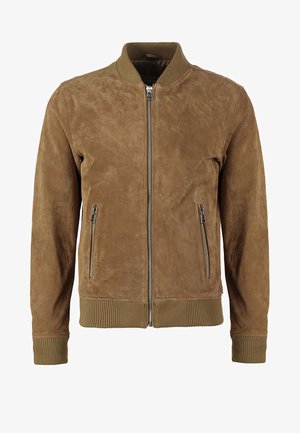 Braune Wildleder-Bomberjacke mit geripptem Strickkragen und -manschetten, ausgestattet mit zwei seitlichen Reißverschlusstaschen und einem durchgehenden Reißverschluss auf der Vorderseite.