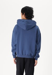 Hollister Co. BOXY LOGO - Felpa con zip - dark denim