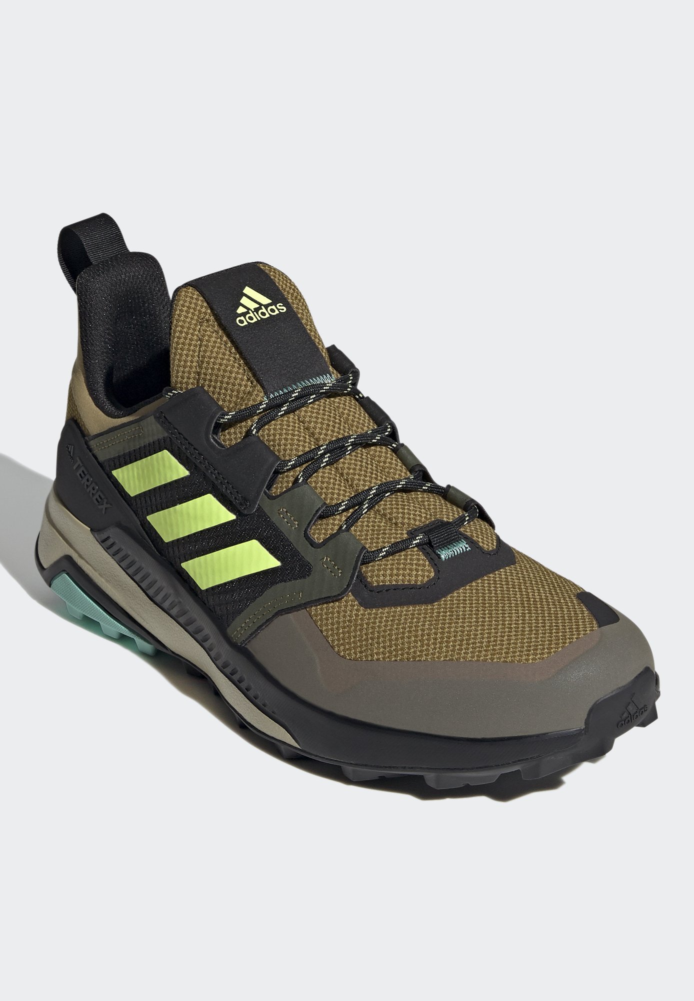 Schuhe adidas - Energyfalcon EG8389 Sand/Cblack/Gresix - für Training -  Laufschuhe - Sportschuhe - Herrenschuhe | eschuhe.de