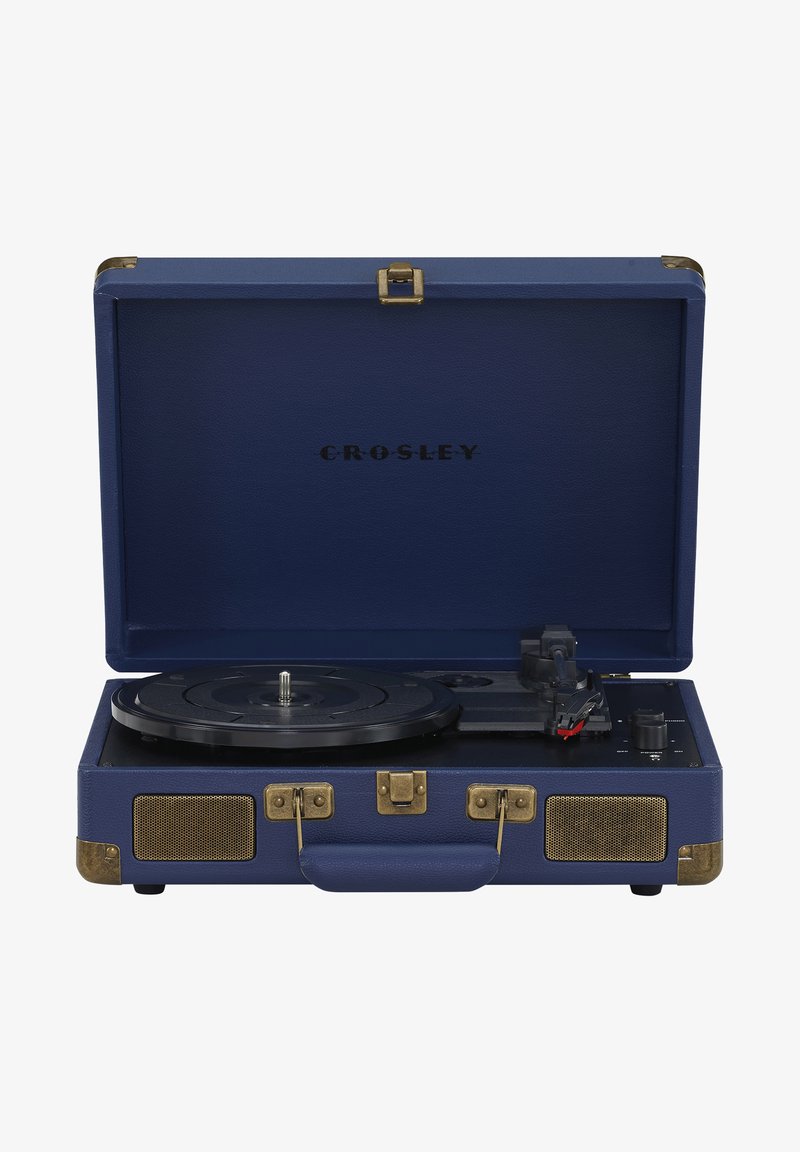 Reproductor de discos de vinilo portátil en azul con acentos de latón, plato negro, altavoces frontales y perillas de control, encerrado en un estuche de estilo vintage.