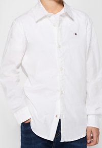 Tommy Hilfiger SOLID - Koszula