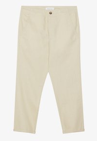 Pantalon de couleur beige clair, fabriqué en tissu doux. Il est doté de deux poches avant, d'une fermeture à bouton métal et de revers ajustés.