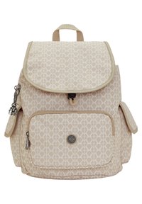 Sac à dos beige à motif géométrique ; comprend une poche avant zippée, des bretelles réglables et une poignée supérieure. Fabriqué en tissu durable.