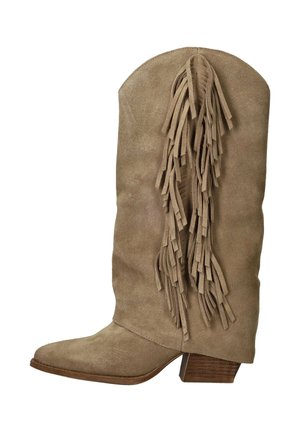 Beige suède cowboylaars met houten blokhak en lange franjes langs de buitenkant.