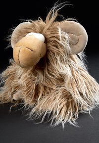 sigikid KUSCHELTIER MUFFLON MUFF, BEASTSTOWN - Cuddly toy - beige braun