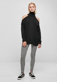 Urban Classics TURTELNECK - Džemper - black