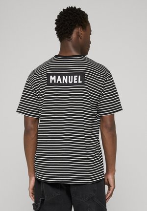 TEXTURED STRIPED - T-shirt con stampa - black
