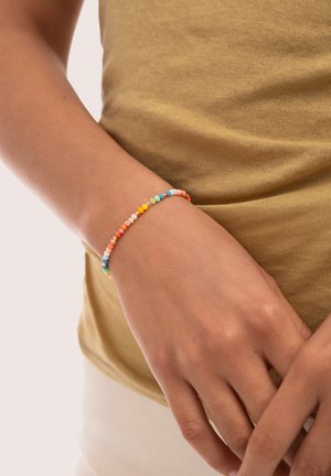 Singularu, Pulsera - gold
