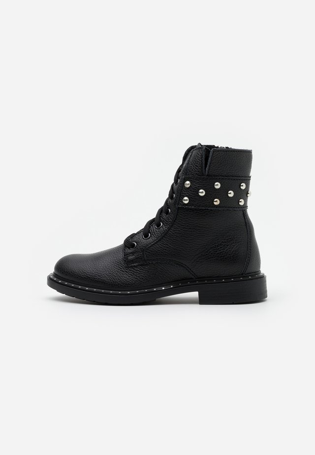PIAC - Veterboots - black