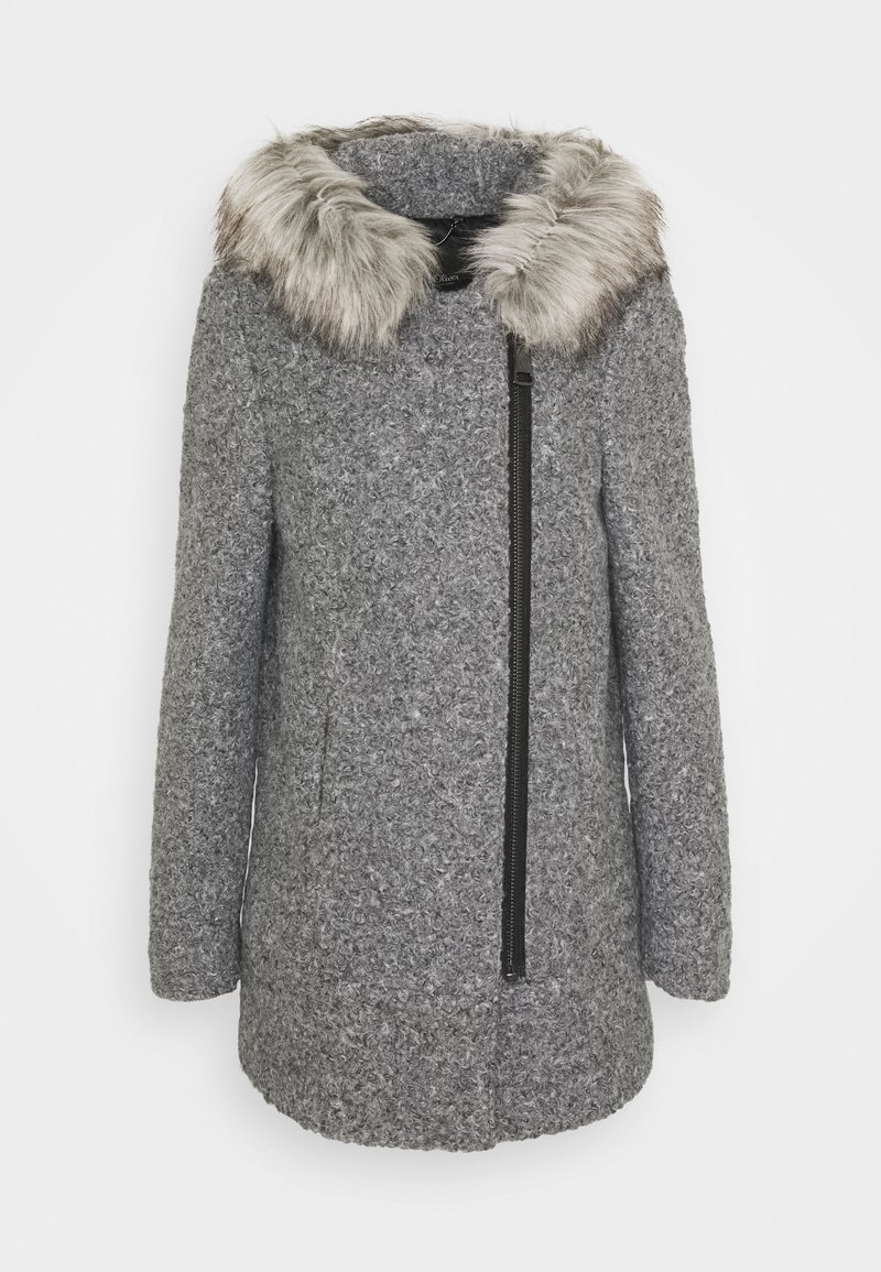 Grauer Wollmantel mit einem Kunstfellkragen, ausgestattet mit einem Reißverschluss vorne, seitlichen Taschen und einer strukturierten, geschlungenen Oberfläche. Schlankes Design.