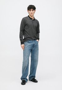 Michael Kors Tops ar garām piedurknēm - black