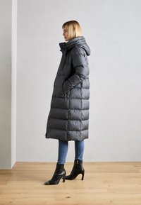 Marc O'Polo LONG COAT FEMININE SHAPE WITH HOOD - Untuvatakki - light graphite