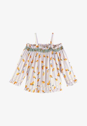Blouse dénudée des épaules en tissu léger, ornée d'un motif à rayures lavande et blanches avec des motifs de fruits orange, des bords froncés et un corsage smocké.