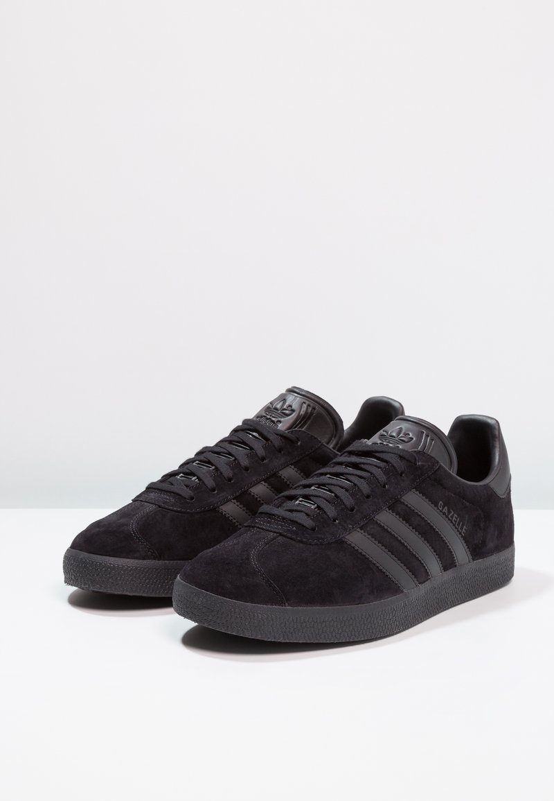 adidas gazelle silver green womens adidas Gazelle (Black/White) 11 main image 1