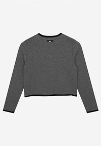 Harmaa, lyhyeksi leikattu pitkähihainen huppari, jossa on musta kaulus ja helma. Ominaisuuksiin kuuluu yksinkertainen, sileä rakenne ja takaluukku.