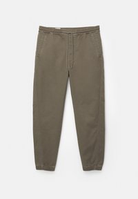 Lys olivenfarvede joggerbukser med elastisk talje, snøre, sidelommer og tætsiddende cuffs. Fremstillet af blød, holdbar stof.