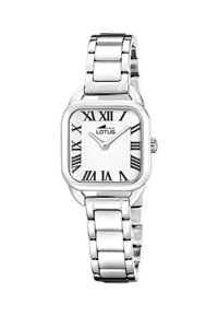 Orologio in metallo argento con cassa quadrata. Quadrante bianco con numeri romani neri. Bracciale a maglie, finitura lucida, estetica minimalista.