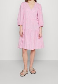 Selected Femme Denní šaty - pink