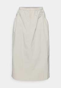 Light gray skirt in a smooth, lightweight fabric. Features an elastic waistband, side pockets, and a knee-length, straight design.