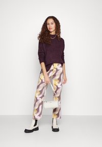 Vero Moda VMLEFILE BOXY NOOS - Džemper - winetasting