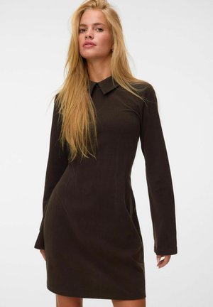 Vero Moda, DRESS VMKATH SHORT DRESS - Robe de jour - chocolate torte