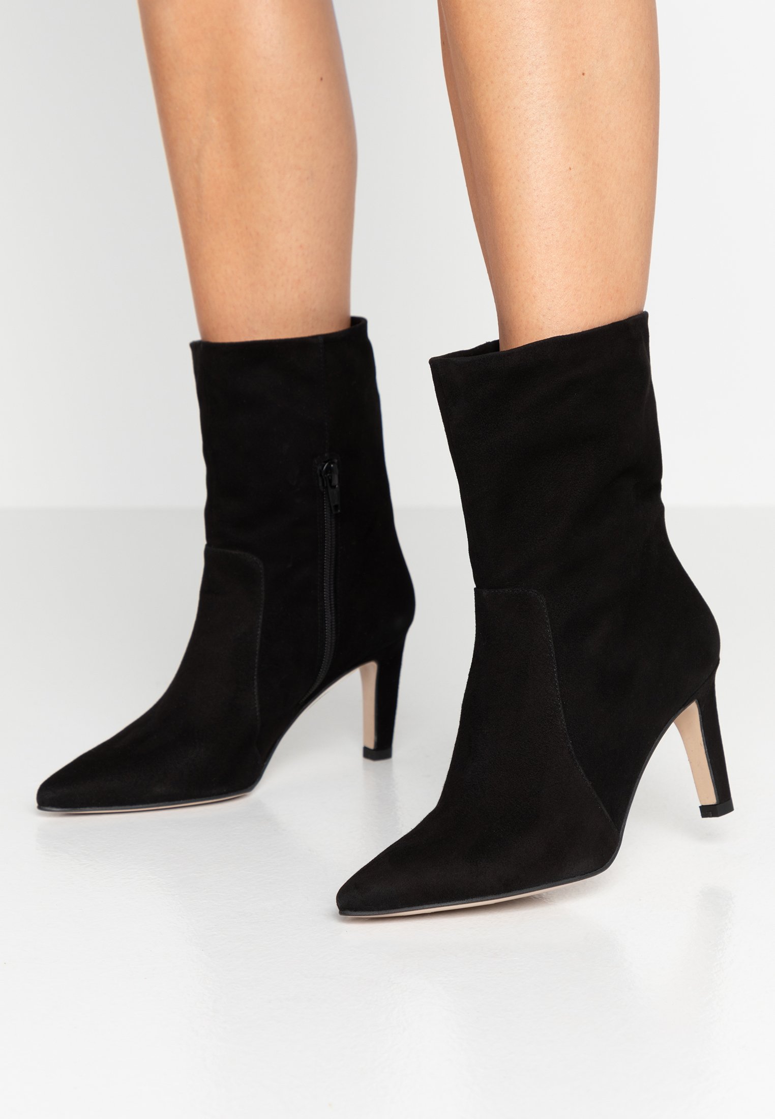 Suede Pedro Miralles Black Friday Pedro Miralles Weekend Outlet