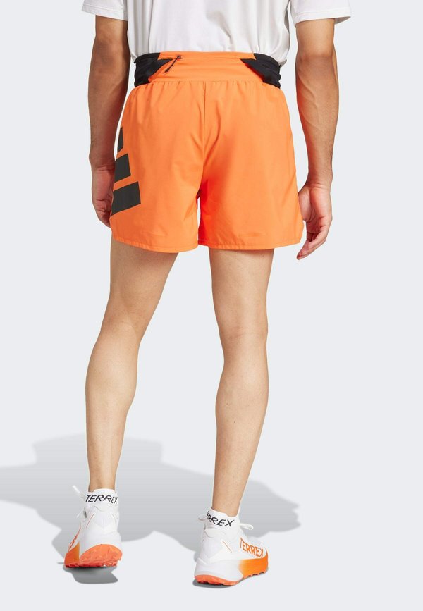 Sports shorts - semi impact orange3
