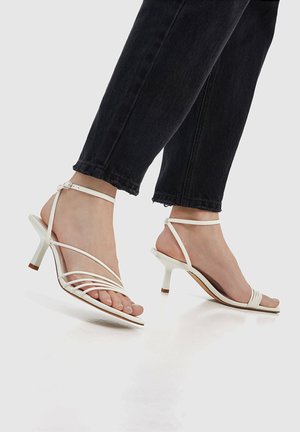 TIRAS - Sandali - white