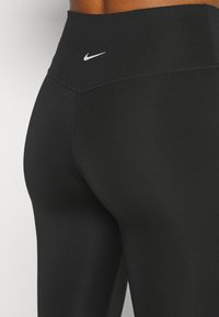 Nike Performance RUN 7/8 - Leggings - black/white