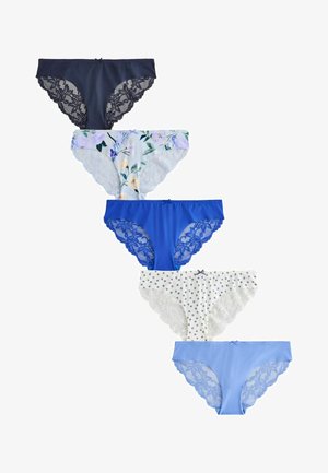 Fünf Damen-Bikinislips mit Spitzenbesatz in Marine, Blumenmuster, Königsblau, Weiß mit lila Punkten und Hellblau, vertikal angeordnet.