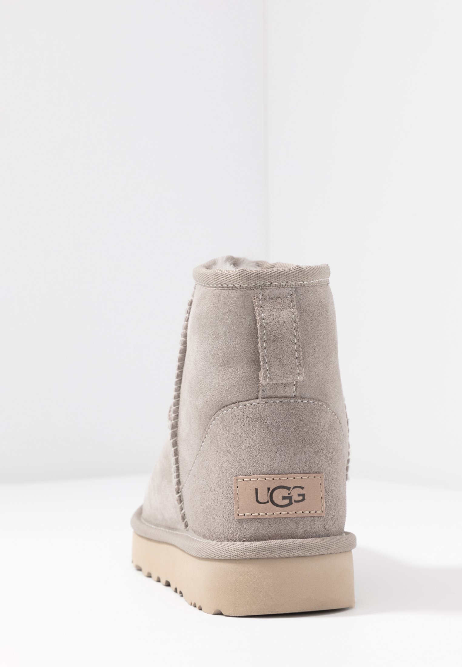 ugg classic mini ii camel