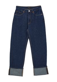 Jean en denim bleu avec une coupe fuselée, présentant des ourlets roulés, des accessoires en cuivre et un design classique à cinq poches avec des coutures contrastées.