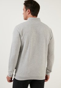 Buratti REGULAR FIT - Melegítőfelső - grey melange