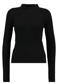 Pull noir à manches longues en maille côtelée avec col montant et silhouette ajustée.