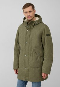 Olijfgroene parka jas met een capuchon, voorzien van een textuurstof, drukknopen, voorzakken en een zachte voering.