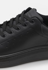 Jack & Jones JFWBOLTON - Trainers - black